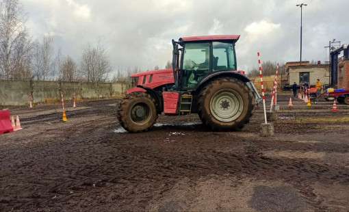 Права тракториста. Курсы