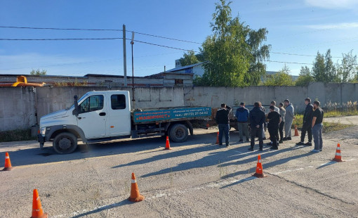 Выучитесь на водителя грузового автомобиля